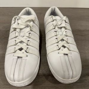 Men's K-Swiss White Low Sneakers. Size 11.5